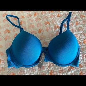 Adore Me Bra - underwire